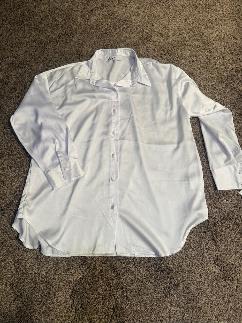 Women’s White Button-Front Blouse - Classic Collar
